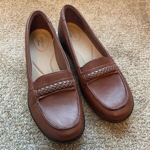Clarks Tan Cora Viola Leather Loafers Ultimate Comfort Size 10M